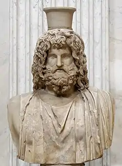 Busto de Serapis.