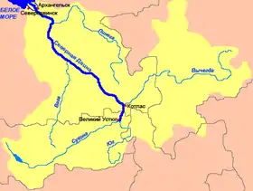 Mapa en ruso del Dviná Septentrional donde aparecen tres ciudades de este óblast: Arcángel (Арха́нгельск), Severodvinsk (Северодви́нск) y Kotlas (Котлас)