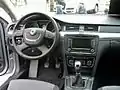 Interior del Superb II,se aprovechó el salpicadero del VW Passat B6 Rediseñando y modificando algunos detalles.