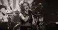 La banda tributo So-Madonna. Son un ejemplo de artistas imitadores tributos a su estética, sonido etc de un artista como Madonna.