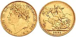 una moneda de oro, un soberano británico que representa la imagen de la cabeza de un hombre en un lado y San Jorge y el Dragón, fechada en 1821