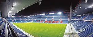 El St. Jakob Park de Basilea, sede de la final.