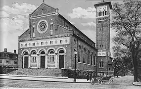 Iglesia de San Juan Evangelista en Cambridge