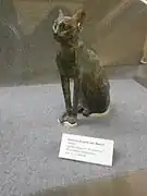 Estatua de la diosa Bastet), bronce, siglo VI-IV a. C.