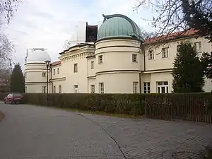 El observatorio Štefánik visto desde el sur.