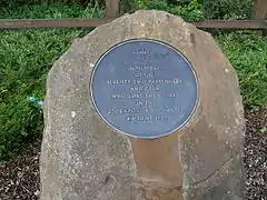 El primer memorial del desastre aéreo de Stockport