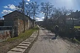 Calle en la aldea de Yazılıkaya