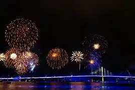 Fuegos artificiales en la inauguración del puente en octubre de 2007