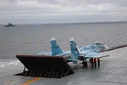 Su-33 en el portaaviones Almirante Kuznetsov