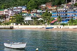 Vista de la playa de Taboga