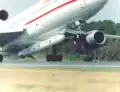 Despegue del Lockheed L-1011 TriStar con Pegasus llevando a SAC-B y HETE