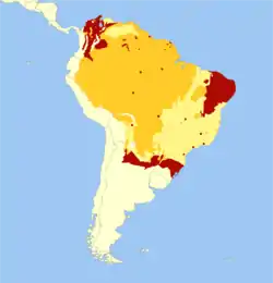 alt=Distribución del tapir amazónico: 
(rojo: extinto, mostaza: confirmado, amarillo: probable)