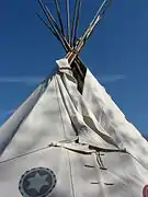 Un tipi.