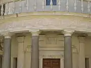 Detalle del entablamento del templete de San Pietro in Montorio.