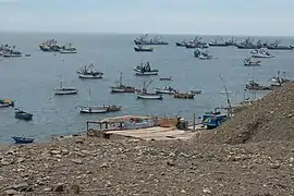 Barcos de pesca artesanal