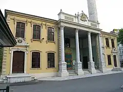 Mezquita Teşvikiye en Teşvikiye, Nişantaşı.