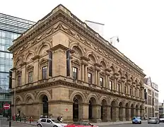 El Free Trade Hall, Mánchester, un edificio de estilo veneciano diseñado por Edward Walters (1853).