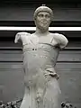 «Joven de Mozia». Mármol. Altura 1,81 m. Paros, c. 470 (?) Museo Arqueológico de Motia, Sicilia.