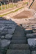 Escalera de la cávea.