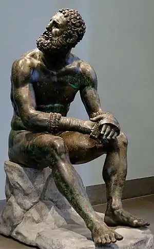 Púgil en reposo, datación discutida (del 330 a 50 a. C.) Palazzo Massimo alle Terme.