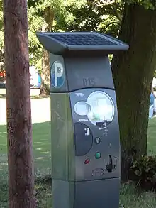 Parquímetro alimentado por energía solar