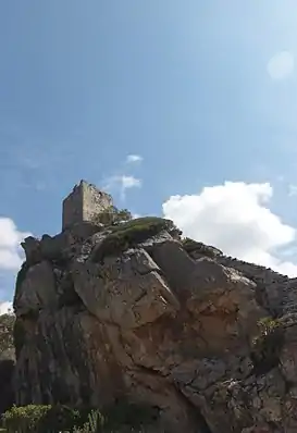 Torre de la Peña en Tarifa, una de las Torres de vigilancia costera construidas en el siglo XVI en las costas mediterráneas frente a la piratería