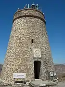 Torre de los Lobos.