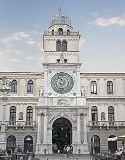 Palazzo dell'Orologio en la Piazza dei Signori