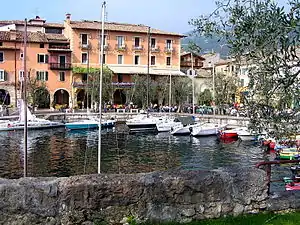 Puerto de Torri del Benaco