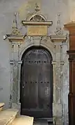 Puerta de la Catedral de Saint Stephen (1613-1614).