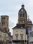 Cúpula y las dos torres