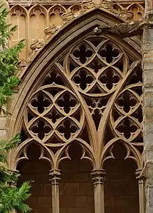 Detalle del claustro de la catedral de Pamplona.