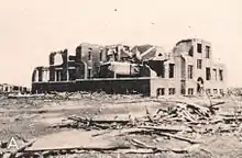 Ruinas de la escuela Longfellow donde murieron 17 niños durante el Gran Tornado Tri-State el 18 de marzo de 1925. La tormenta azotó la escuela alrededor de las 2:30 p.m.