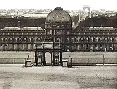 El arco de triunfo y el palacio de las Tullerías hacia 1860.