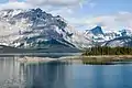 Lago Kananaskis superior en el parque provincial Peter Lougheed