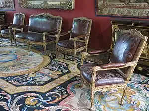 Sofá y sillones "a la reine" (1710-1720), Museo del Louvre