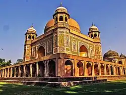 Una de las tumbas de Ustad-Shagird, Nakodar, India.