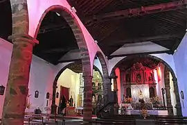 Interior del Templo de la Virgen de La Luz en Santo Domingo, con su techumbre mudéjar