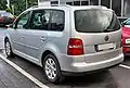 Volkswagen Touran Vista posterior (2003-2007)