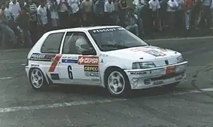 Sergio Vallejo en el Rallye Avilés 1995, con un 106 Rallye Gr.A.