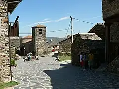 Valverde de los Arroyos, uno de los llamados "pueblos negros" del noroeste de la provincia de Guadalajara.