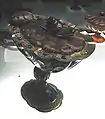 Vaso de jaspe con Neptuno (figura desaparecida) y caracol.