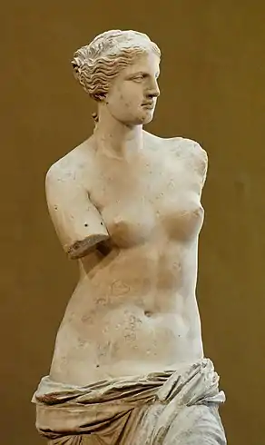 La Venus de Milo (130-100 a. C.), Museo del Louvre, París.