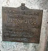 Placa de estatua, Parque Victor Hugo