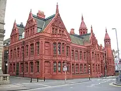 Tribunales de Justicia de Victoria (1887-1891, ampl. 1894, 1914)), Birmingham, obra de Aston Webb & Ingress Bell