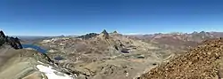 Vista desde la Cumbre del Yuraccochas I, Ticlio, Huarochiri, Lima, Perú