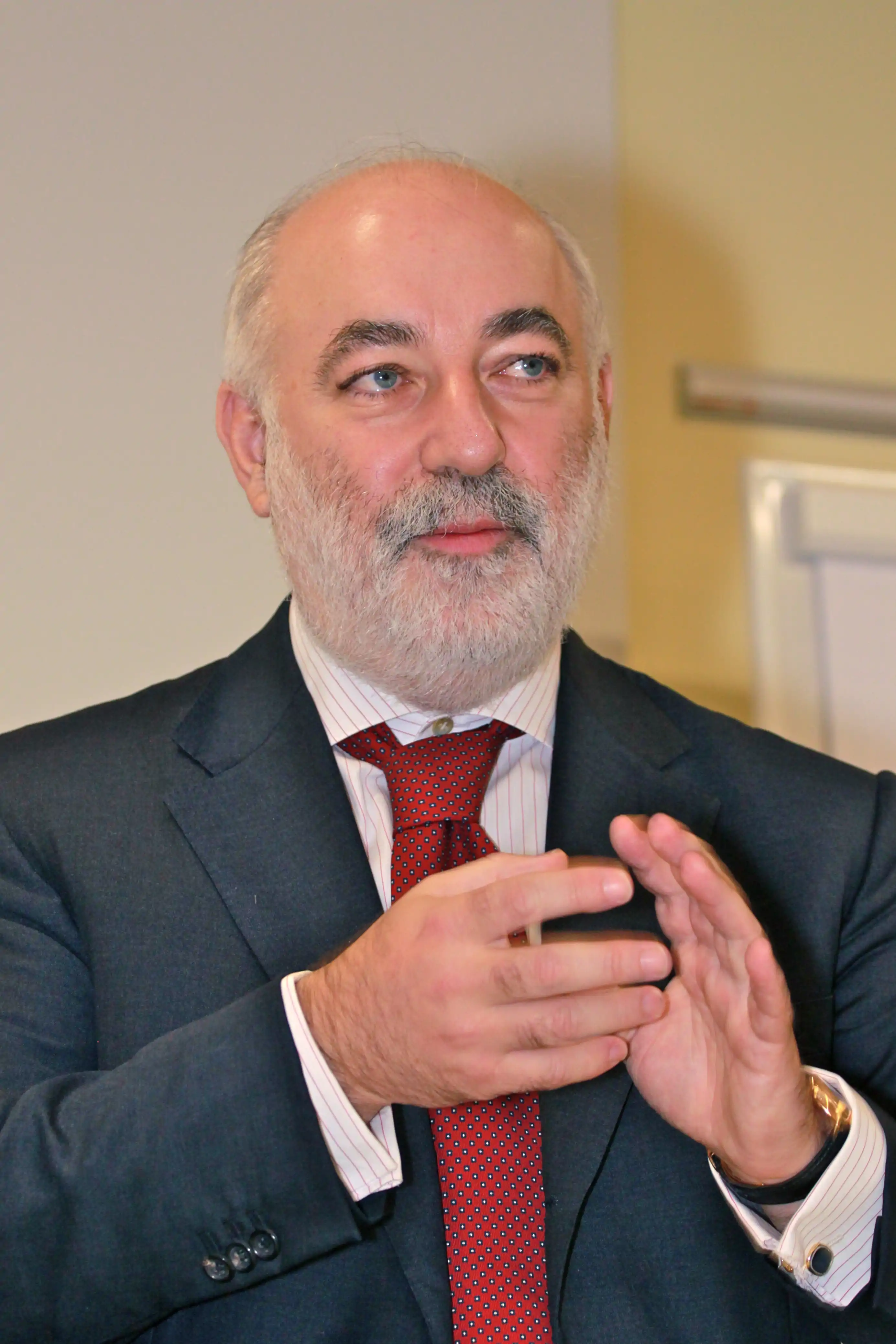 Viktor_Vekselberg_Technopark-Skolkowo_MOU