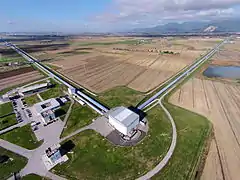 Vista aérea del detector Virgo.