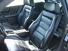 Asientos de cuero tipo baquet en un Volkswagen Corrado VR6