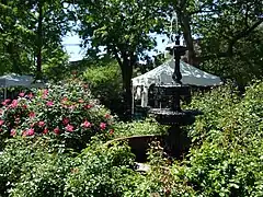 Fuente en el parque Van Vorst